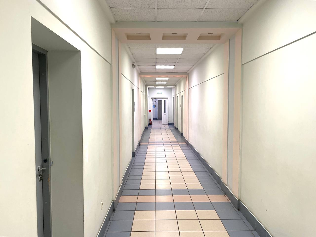 Сдам в аренду офис 79.2 м.кв.