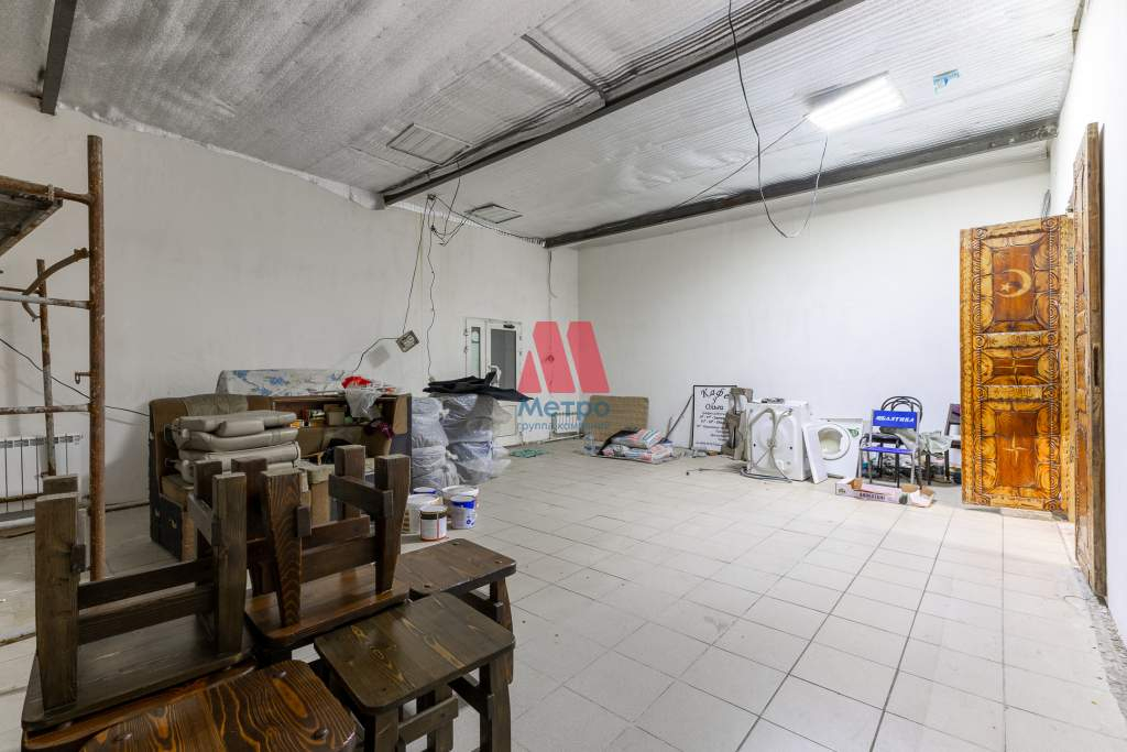 Сдам в аренду магазин 320 м.кв.