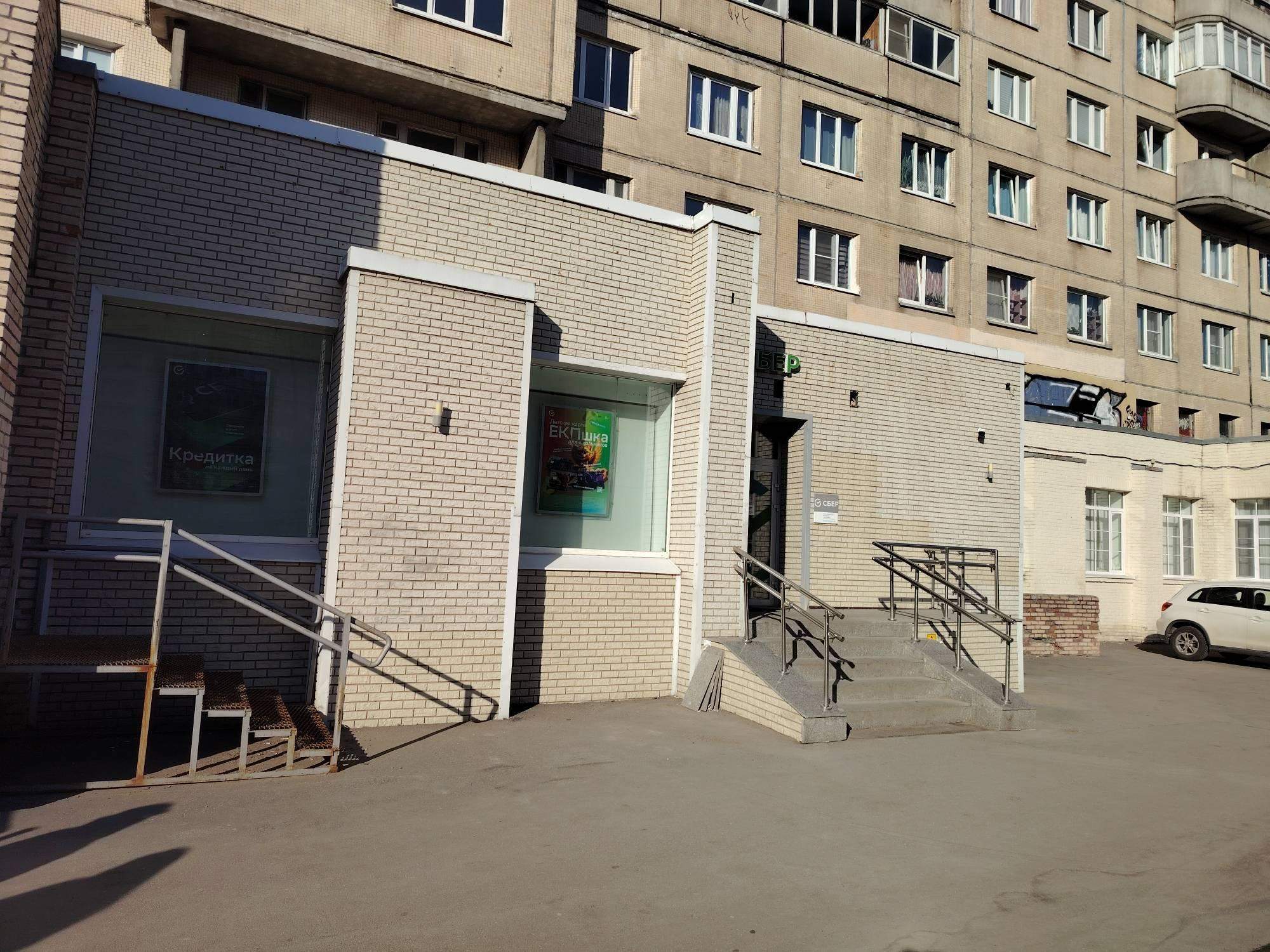 Продам магазин 166.2 м.кв.