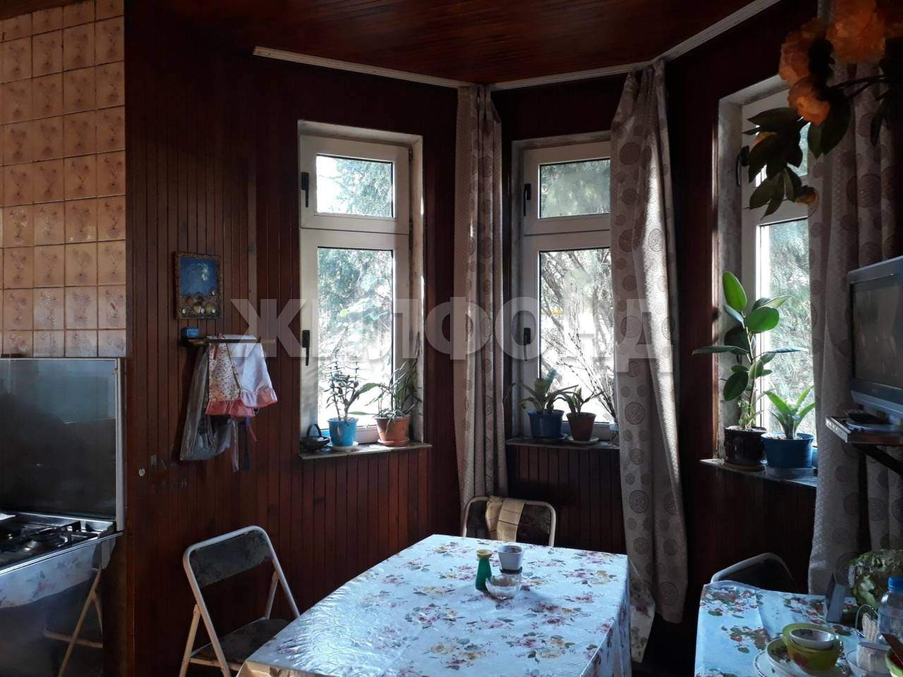 Продам земельный участок 660 м.кв.