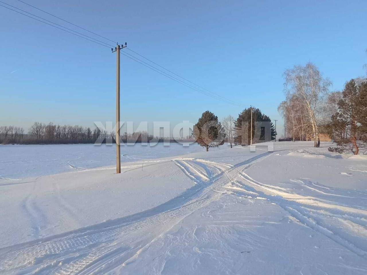 Продам земельный участок 17000 м.кв.