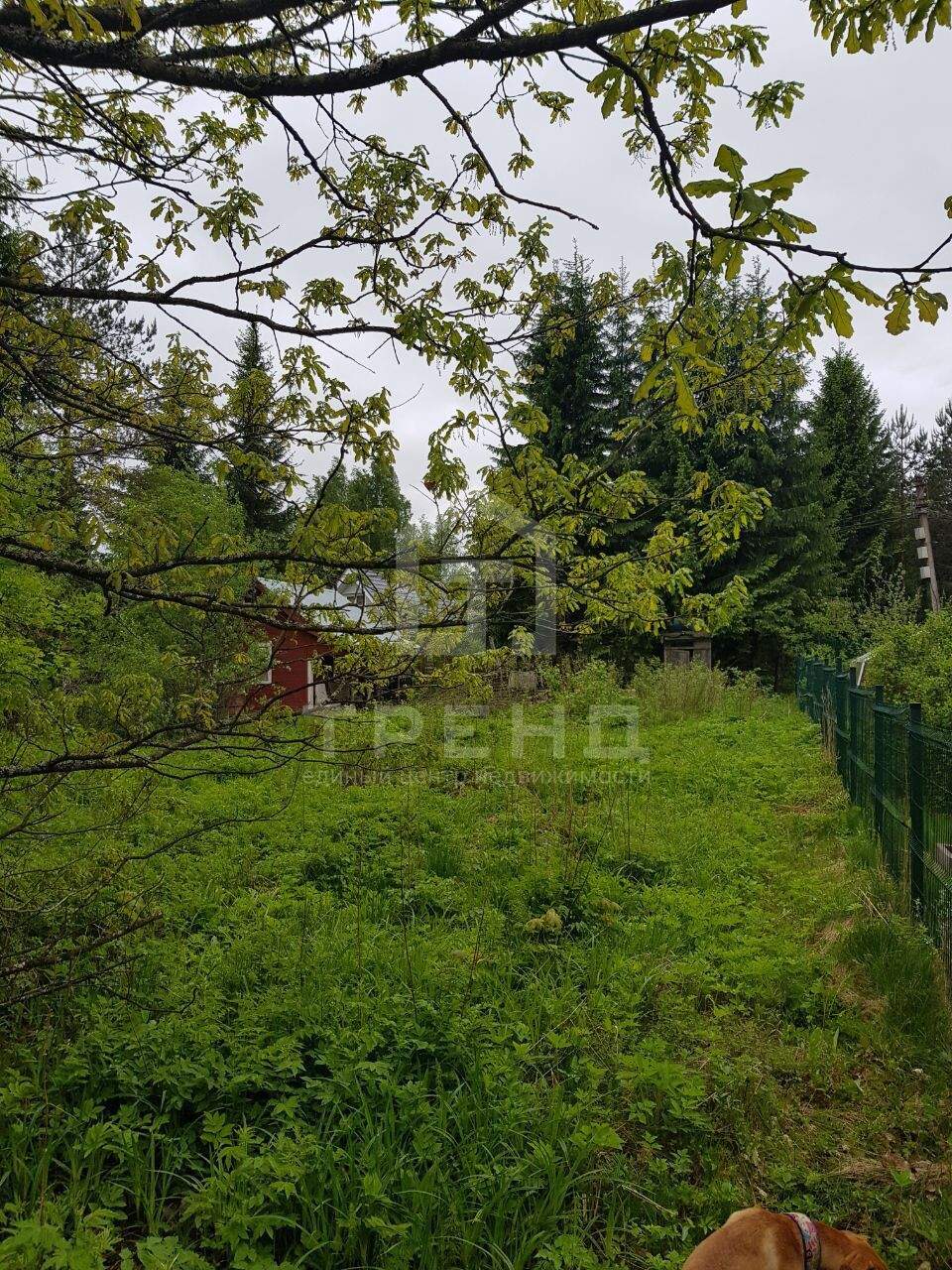 Продам земельный участок 683 м.кв.