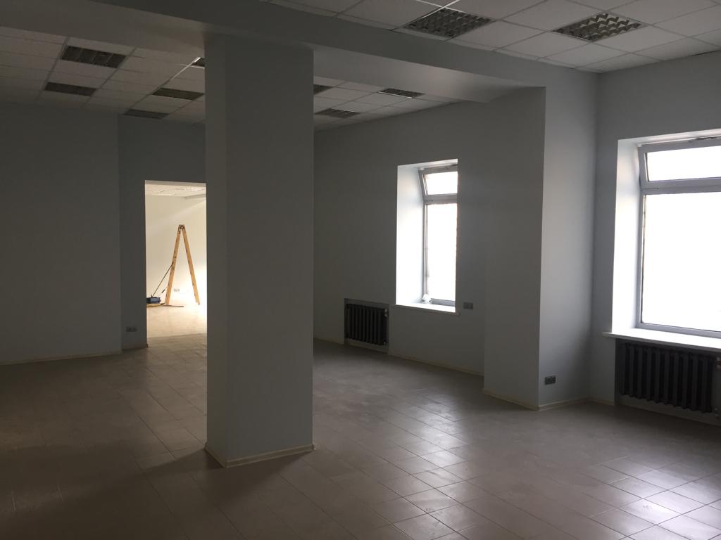 Сдам в аренду магазин 207 м.кв.