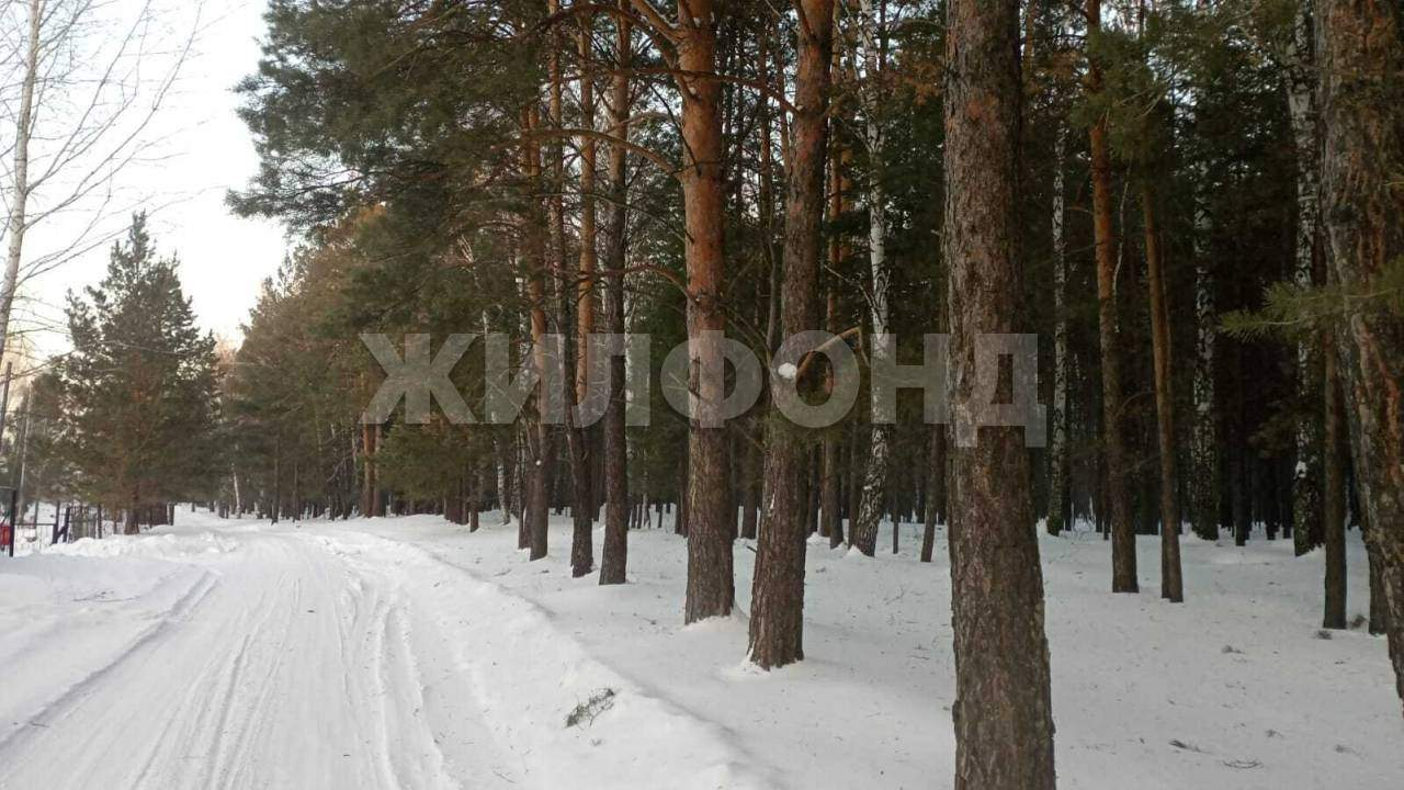Продам земельный участок 17000 м.кв.