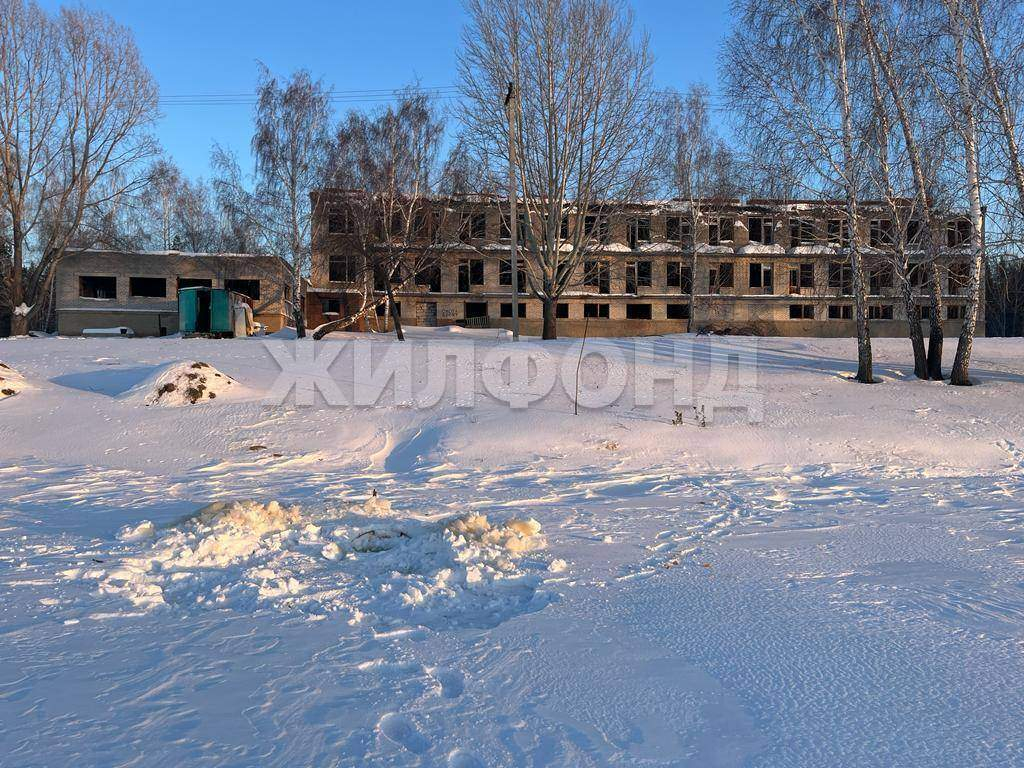 Продам земельный участок 17000 м.кв.