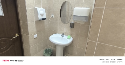 Продам торговое помещение 809 м.кв.