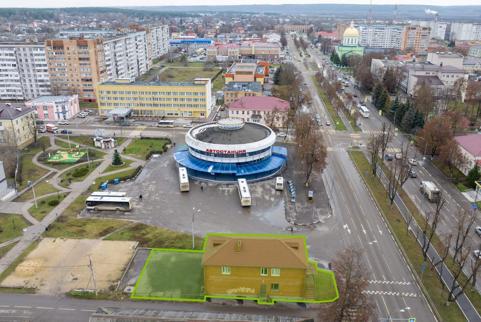 Продам торговое помещение 258 м.кв.