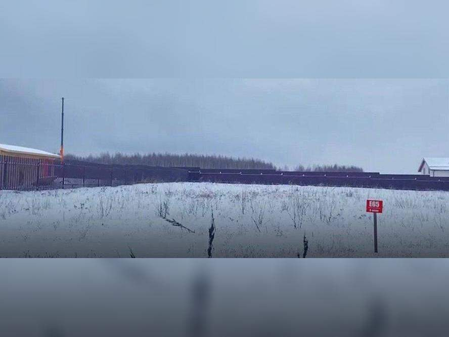 Продам земельный участок 800 м.кв.