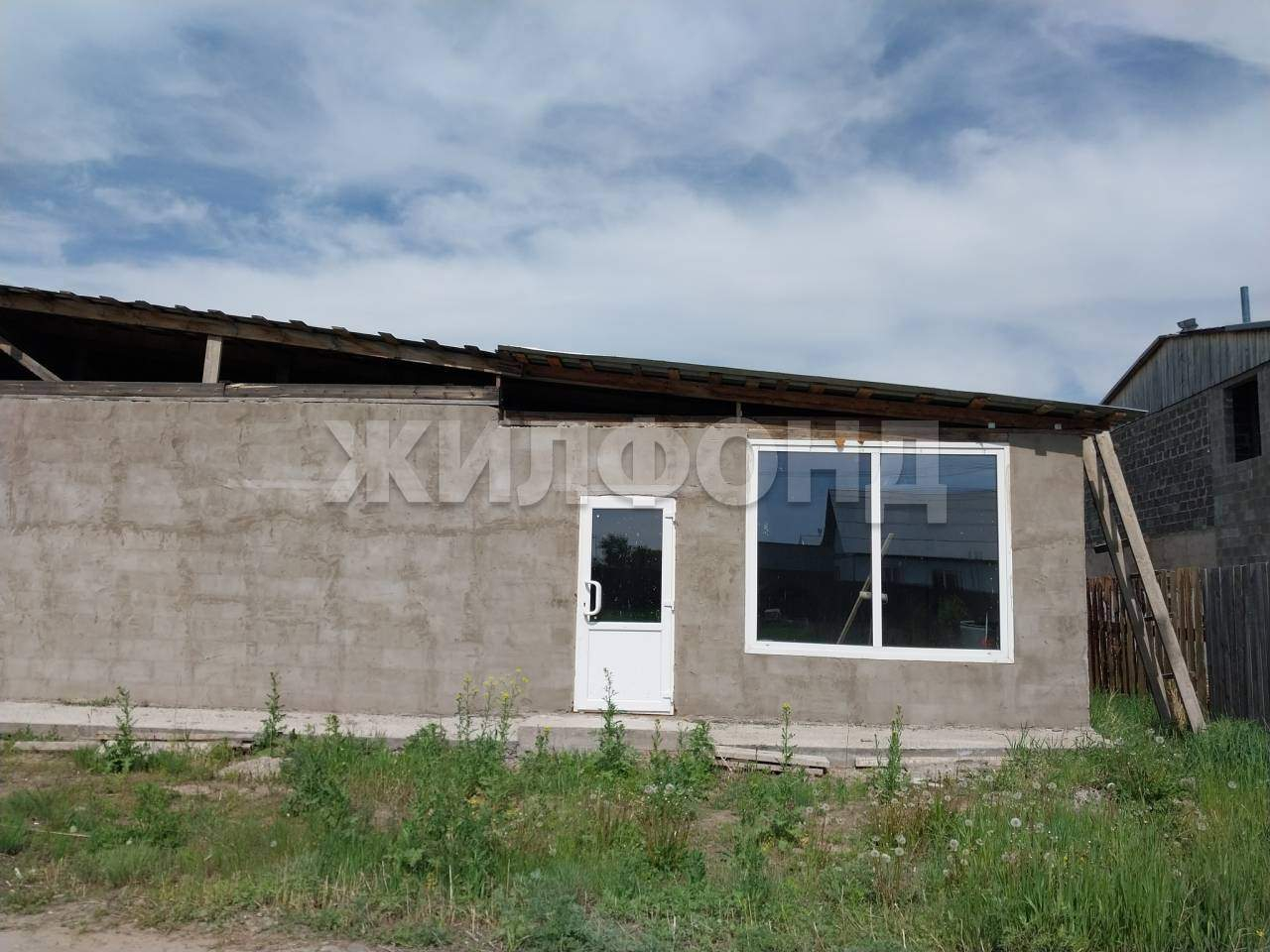 Продам земельный участок 658 м.кв.