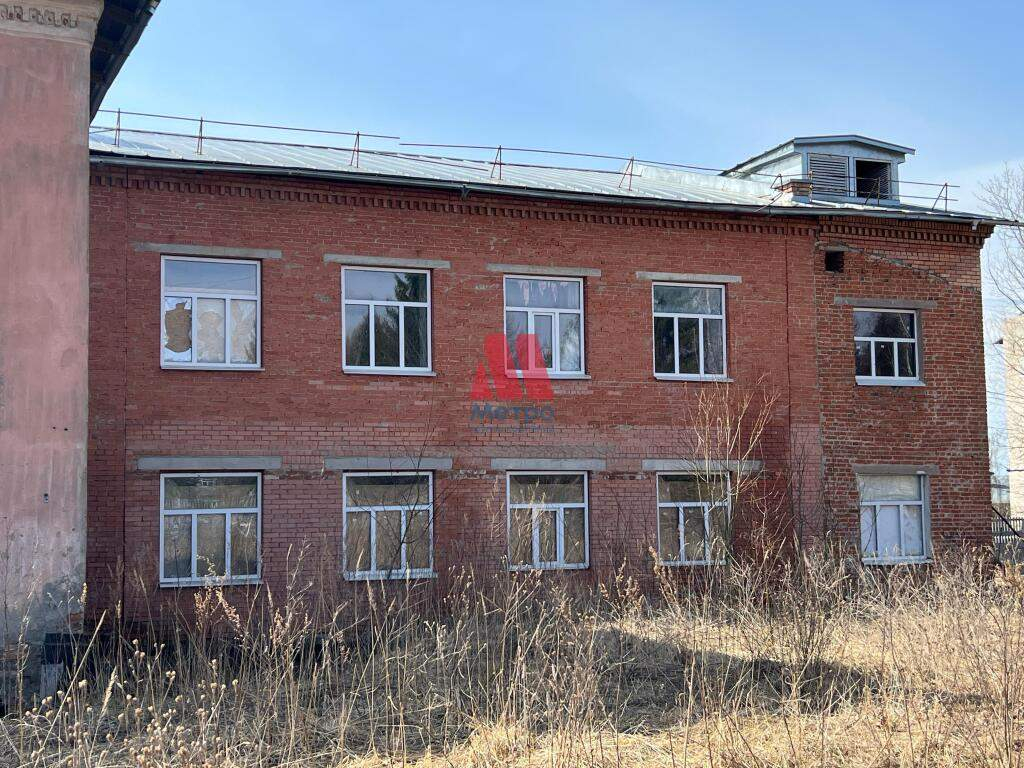 Продам торговое помещение 844 м.кв.