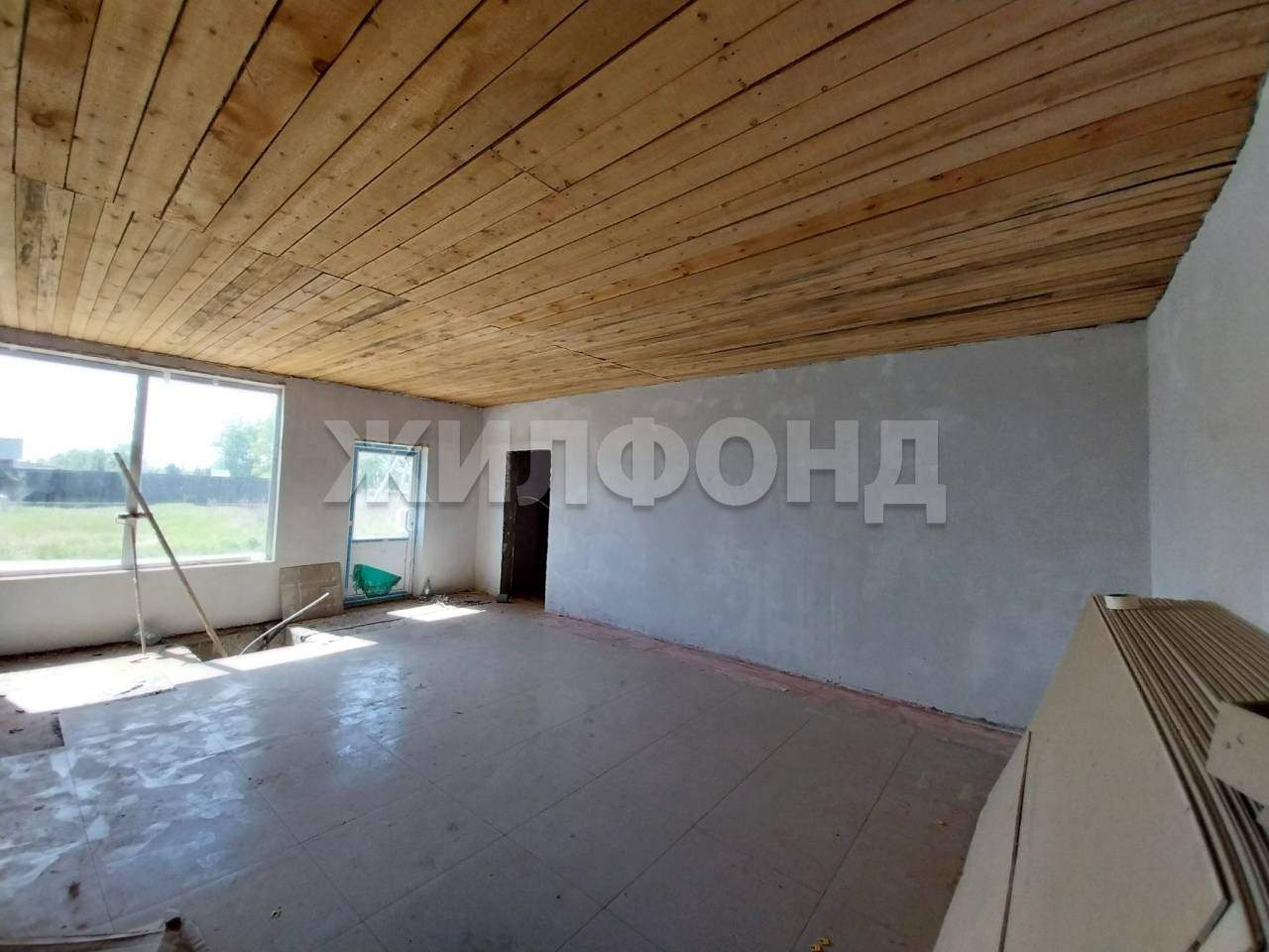 Продам земельный участок 658 м.кв.