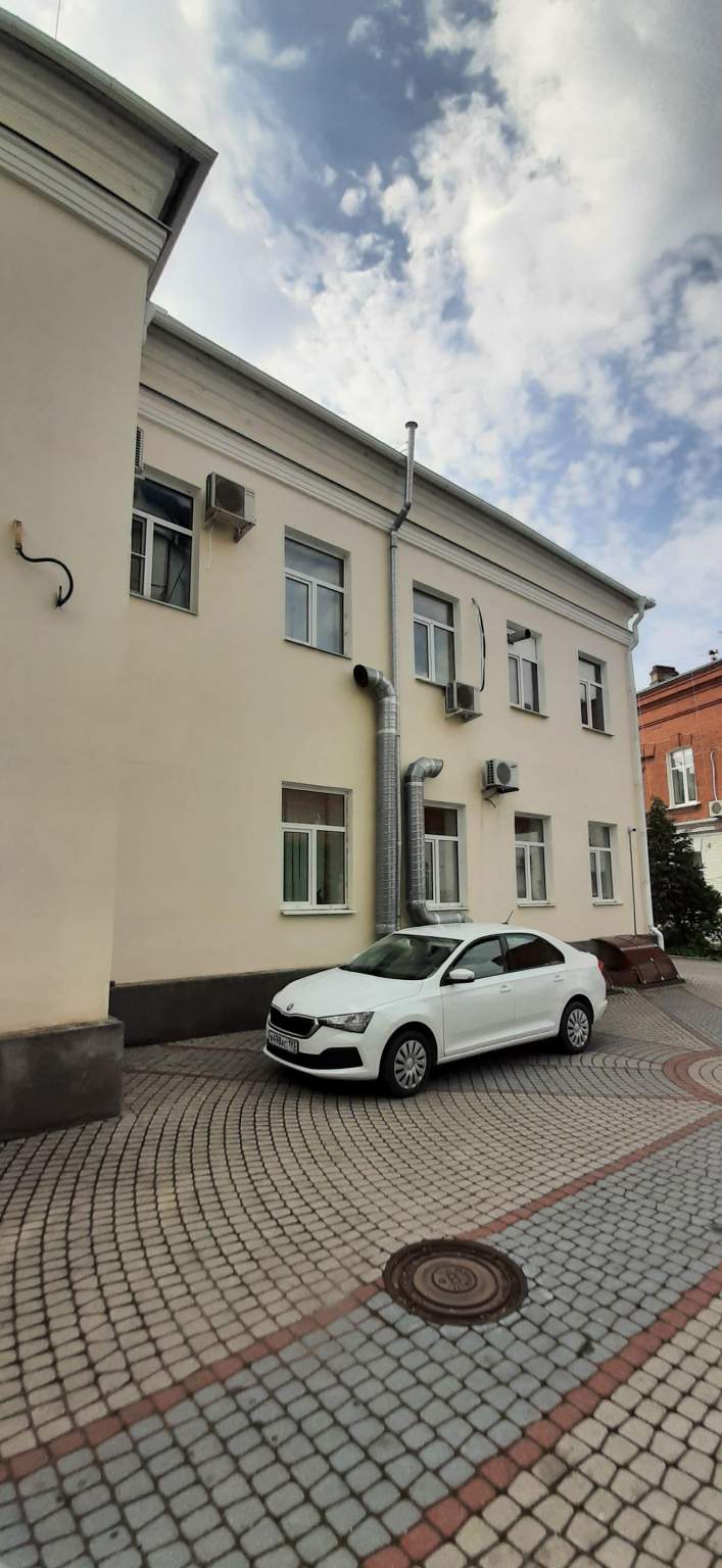 Продам торговое помещение 1016.7 м.кв.
