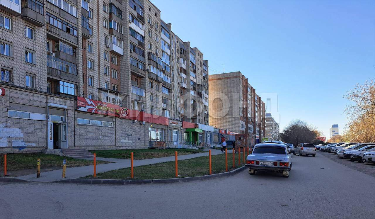 Продам магазин 396 м.кв.