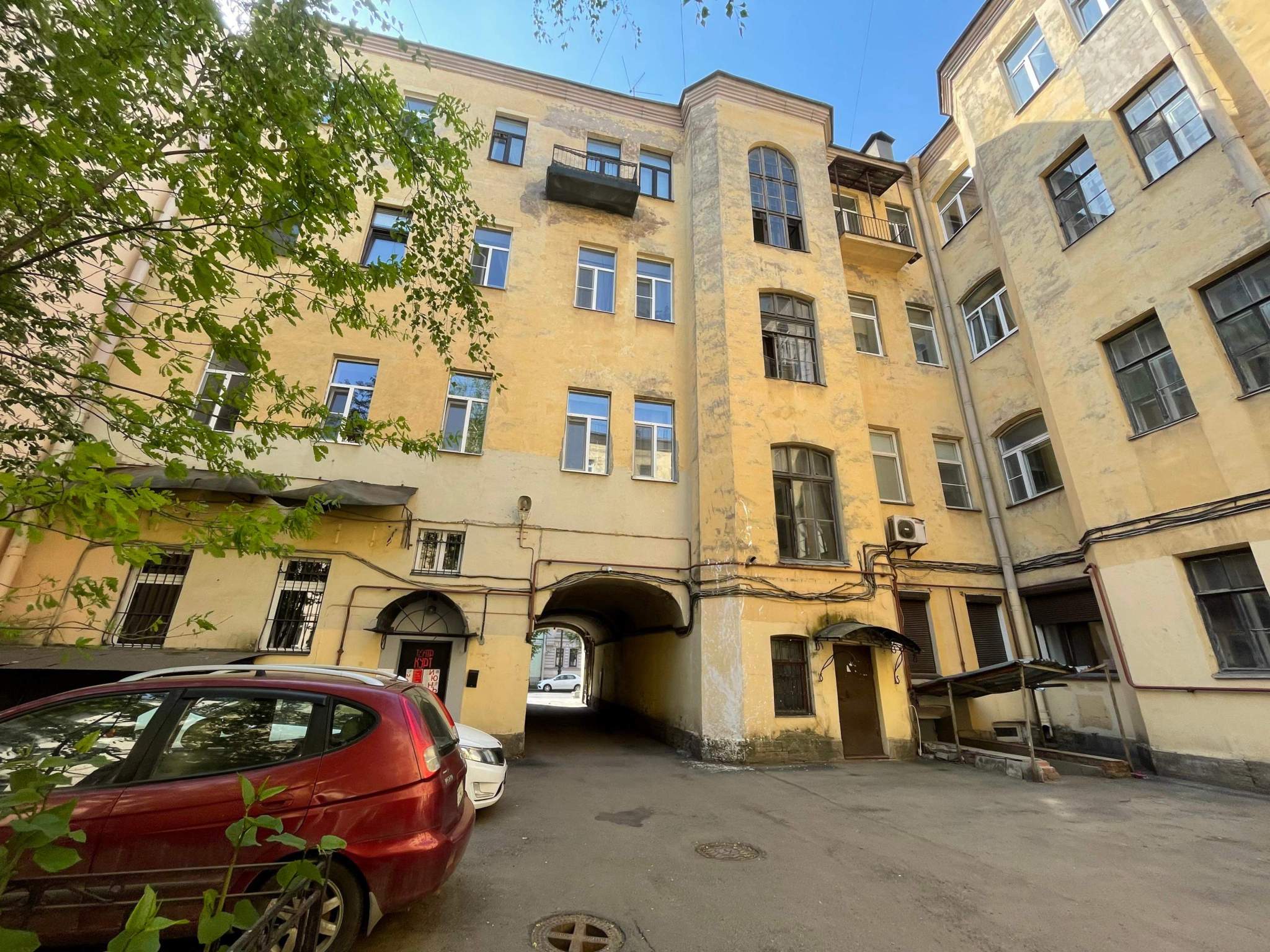 Продам офис 76.2 м.кв.
