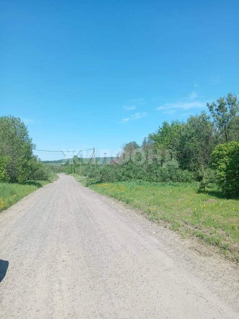 Продам земельный участок 1760 м.кв.