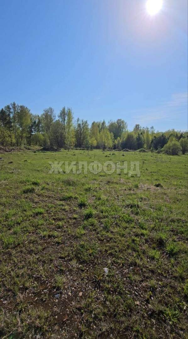 Продам земельный участок 25400 м.кв.