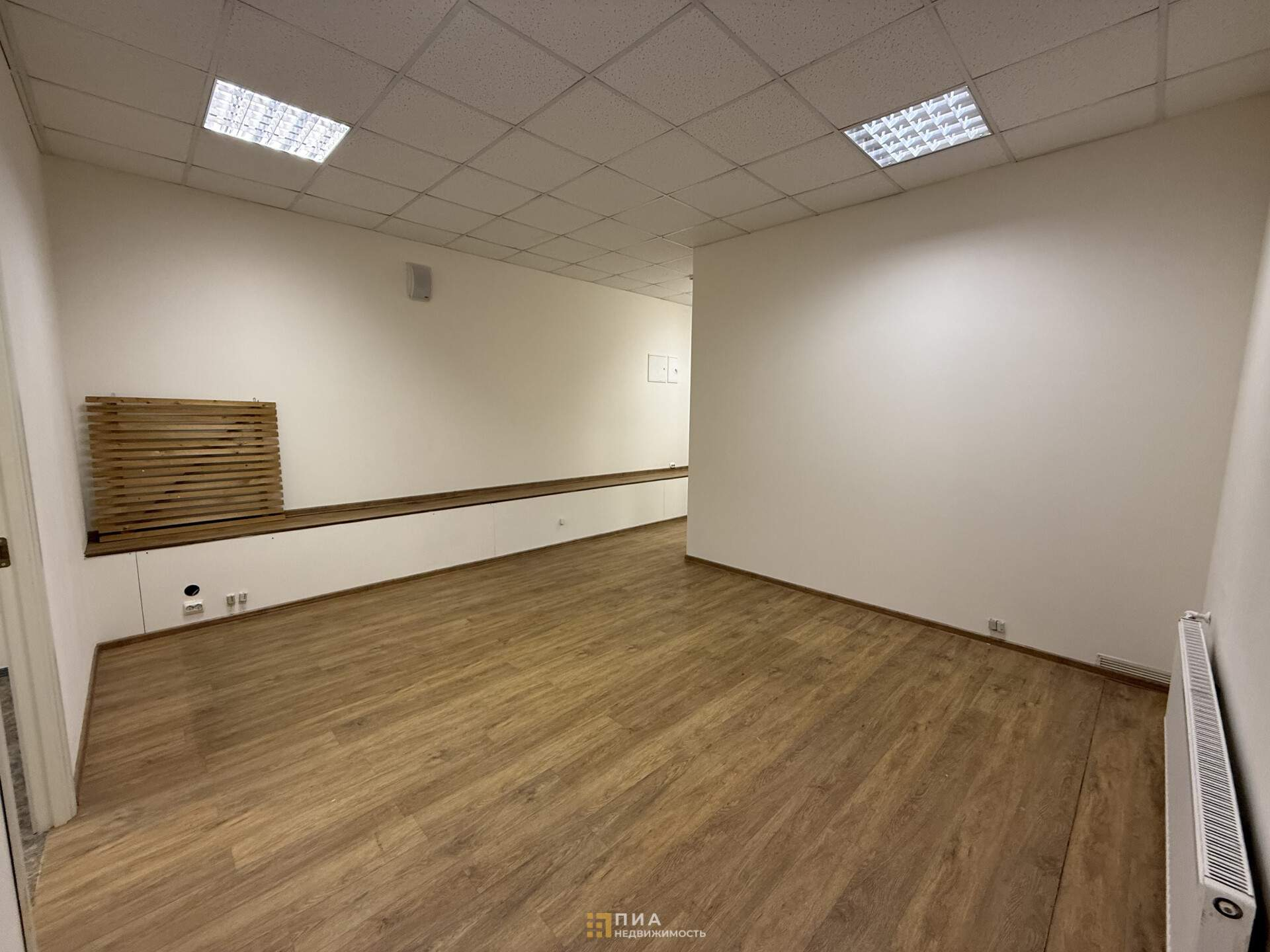 Сдам в аренду офис 104.7 м.кв.
