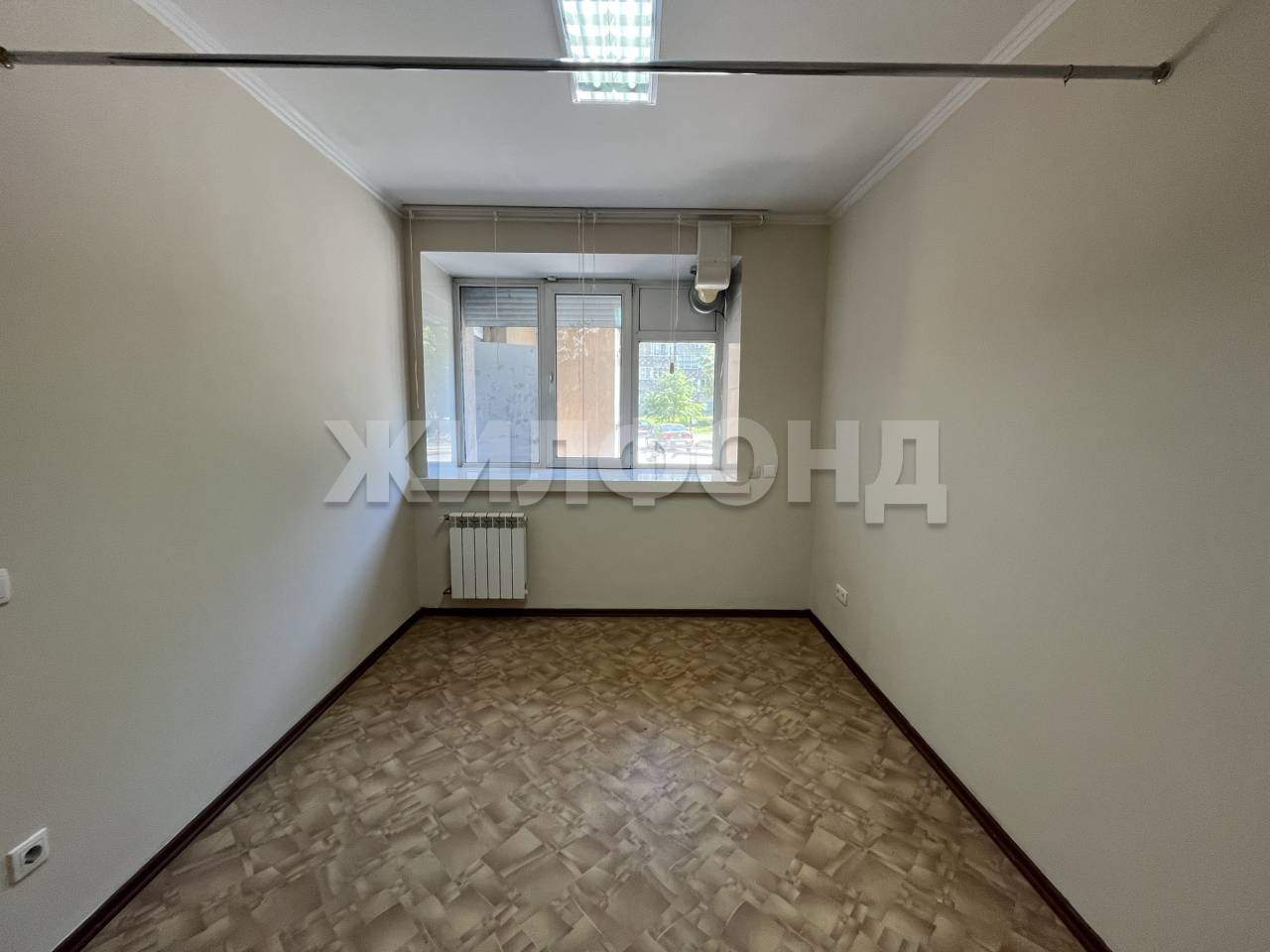 Продам офис 76 м.кв.