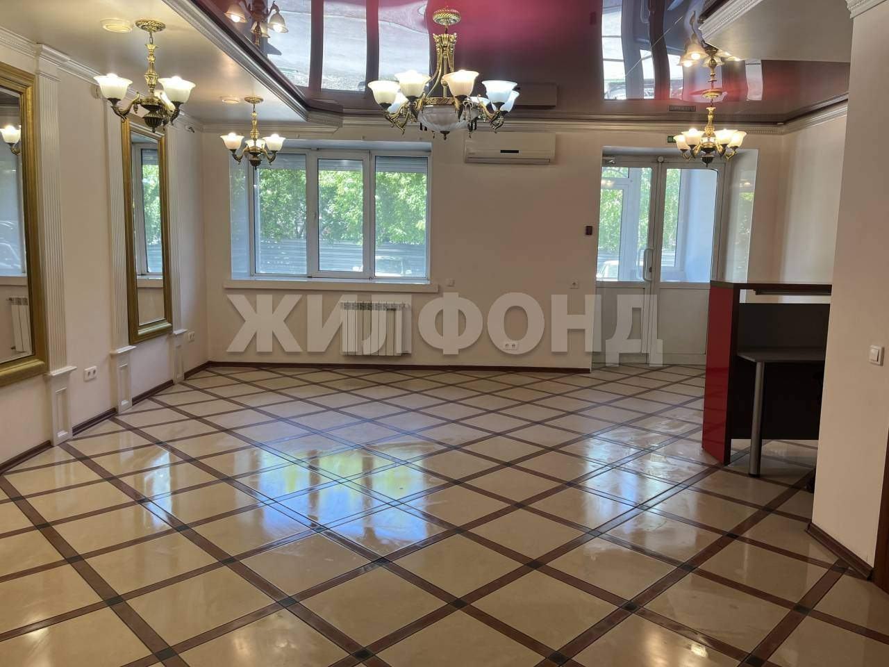 Продам офис 76 м.кв.