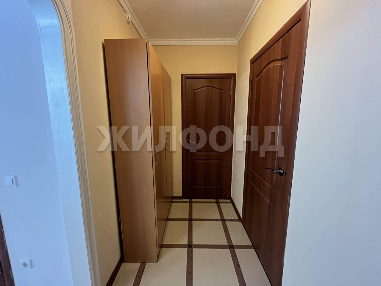 Продам офис 76 м.кв.