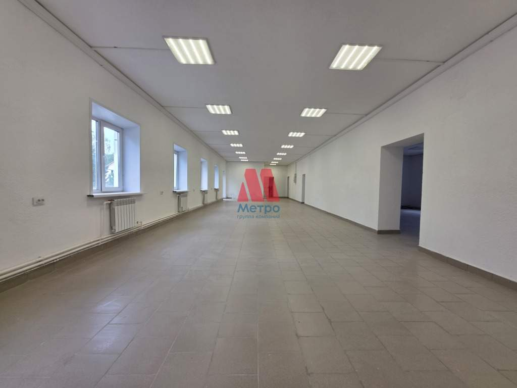 Сдам в аренду помещение свободного назначения 215 м.кв.