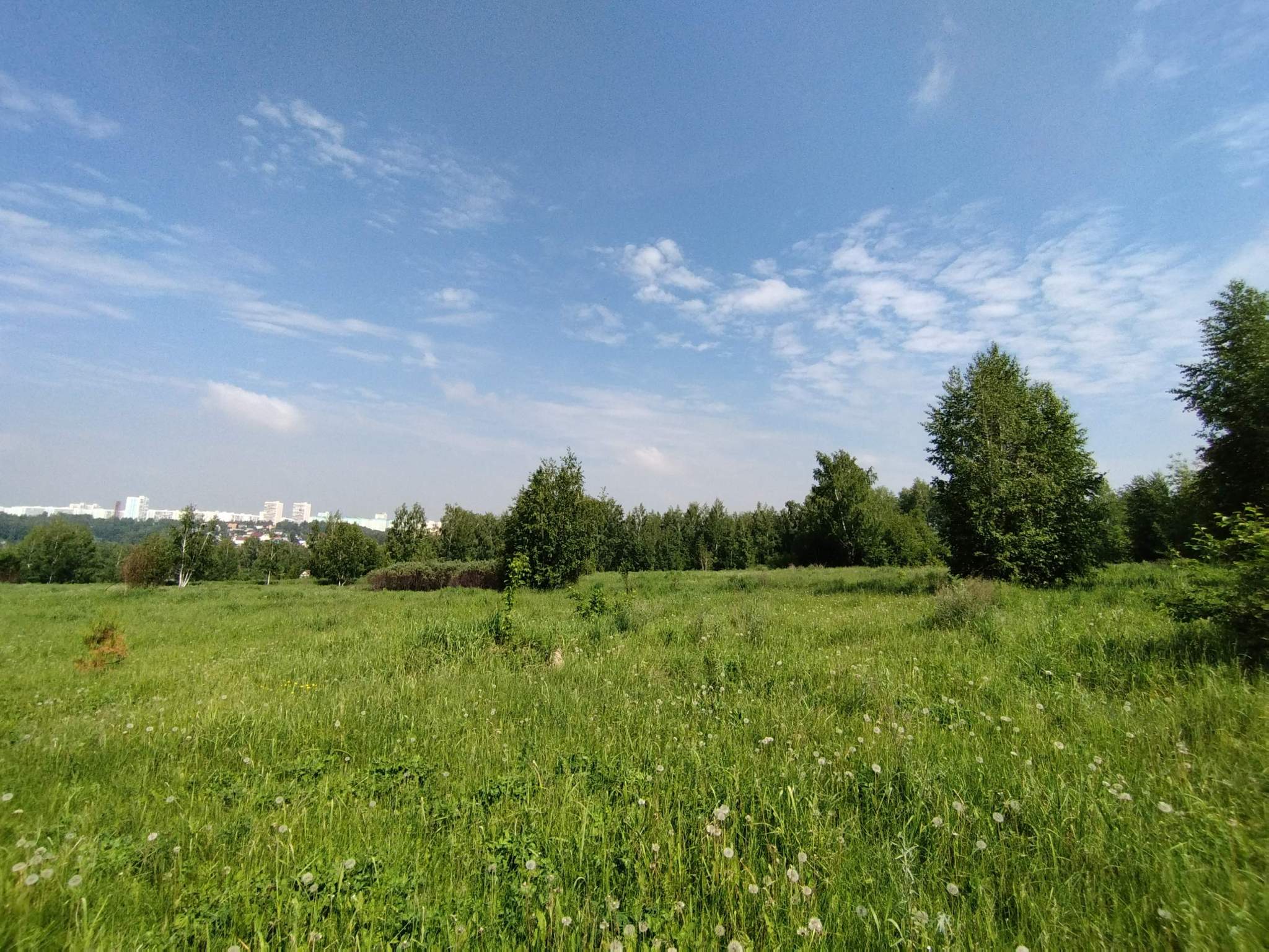 Продам земельный участок 42749 м.кв.