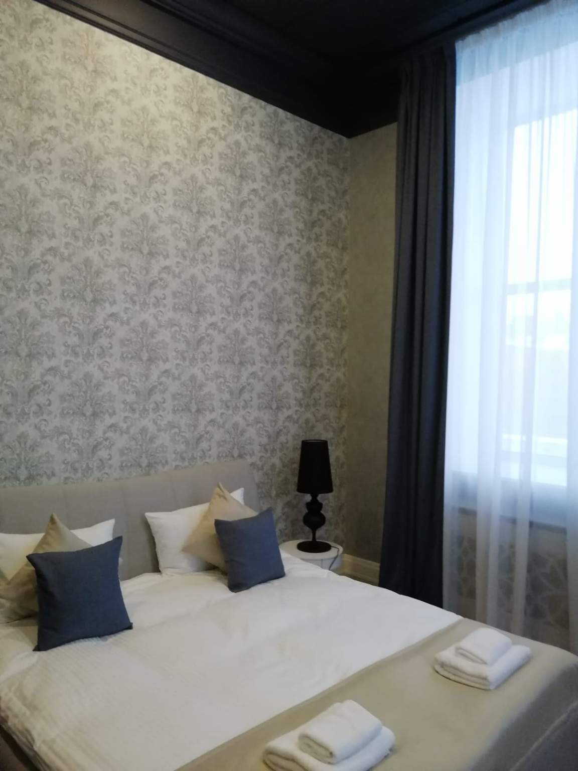 Продам торговое помещение 4012.7 м.кв.