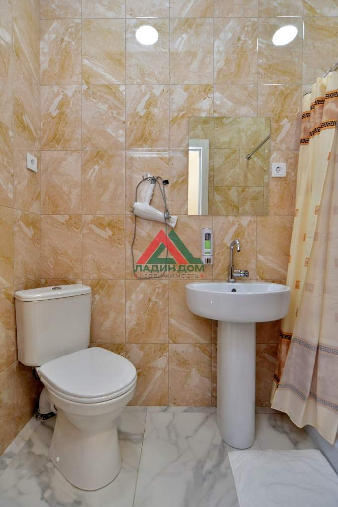 Продам помещение свободного назначения 593.6 м.кв.