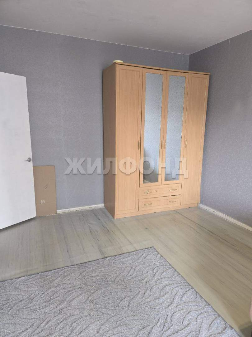 Квартира в аренду в Новосибирске, Полевая улица, 8