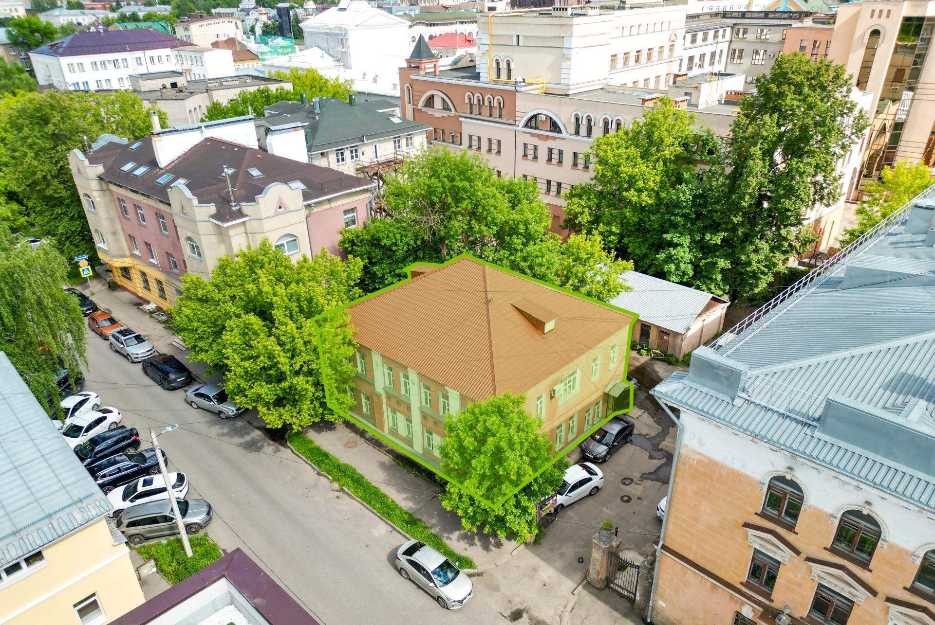 Продам торговое помещение 382.4 м.кв.