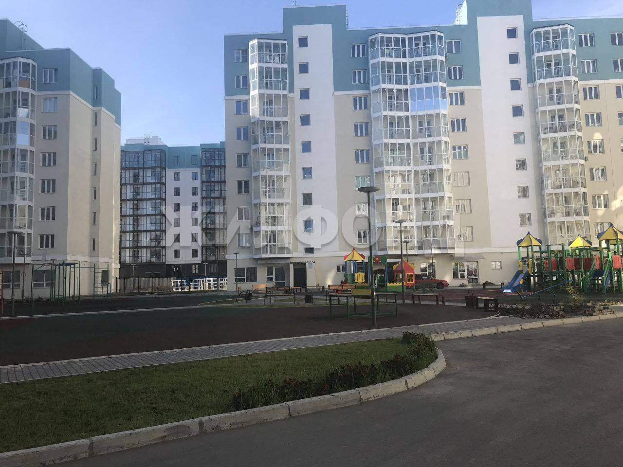 Квартира на продажу в Красноярске, Петра Подзолкова улица, 8 фото №1