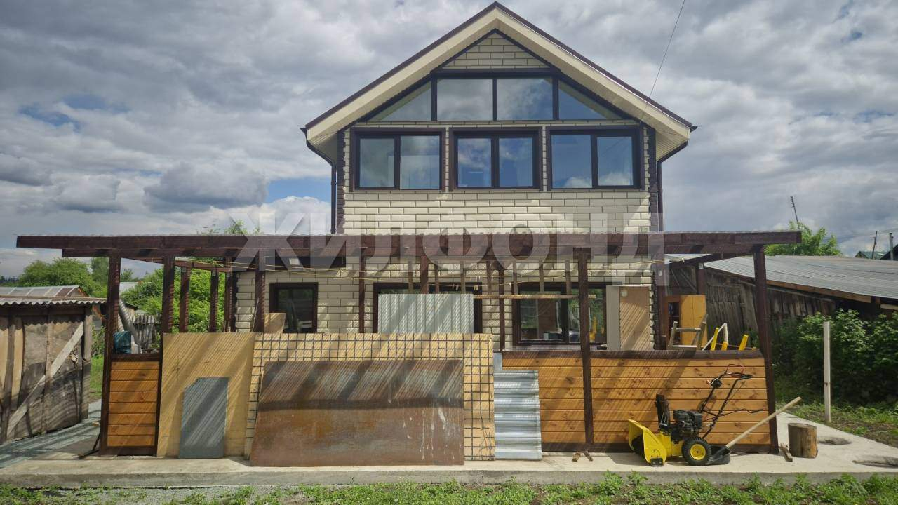 Дом на продажу в Нижнем Тагиле, Трудовая улица фото №0