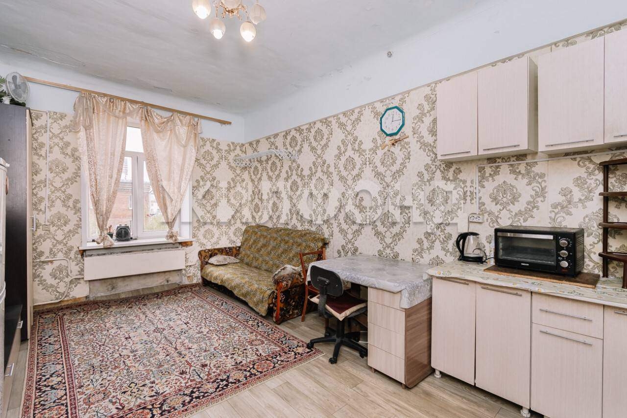 Комната на продажу в Новосибирске, Королева улица, 32