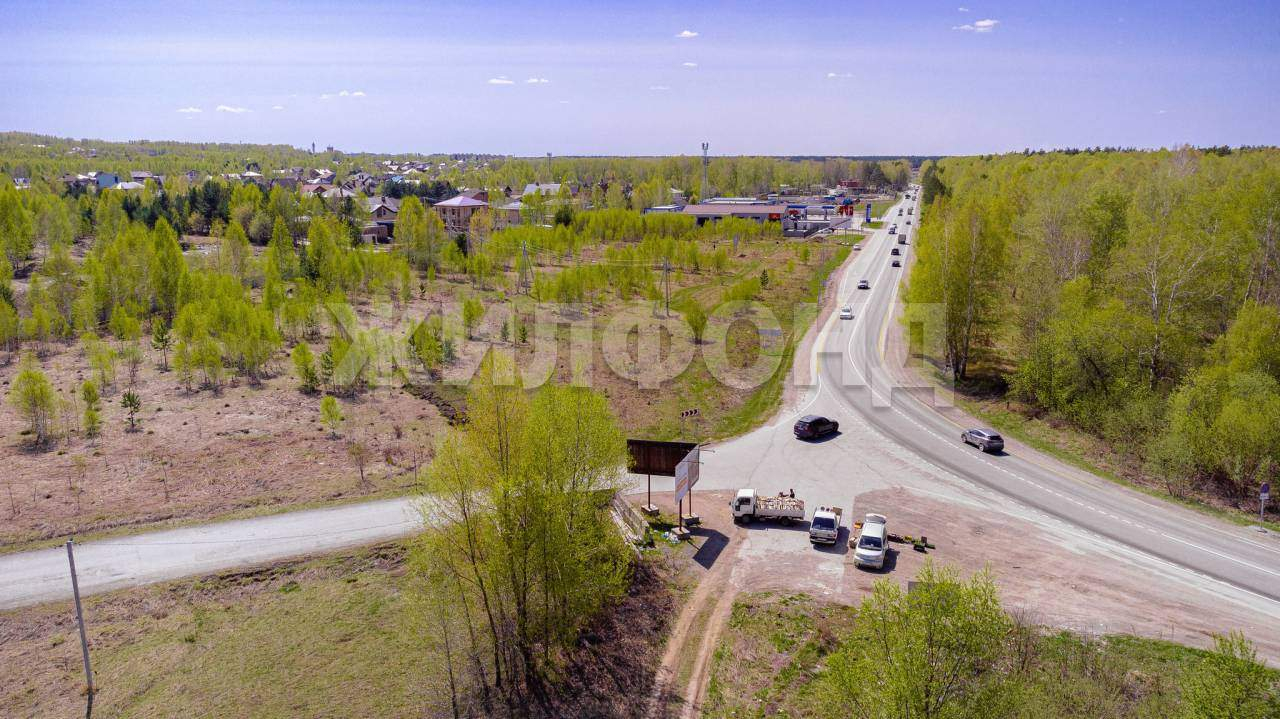 Продам земельный участок 10000 м.кв.