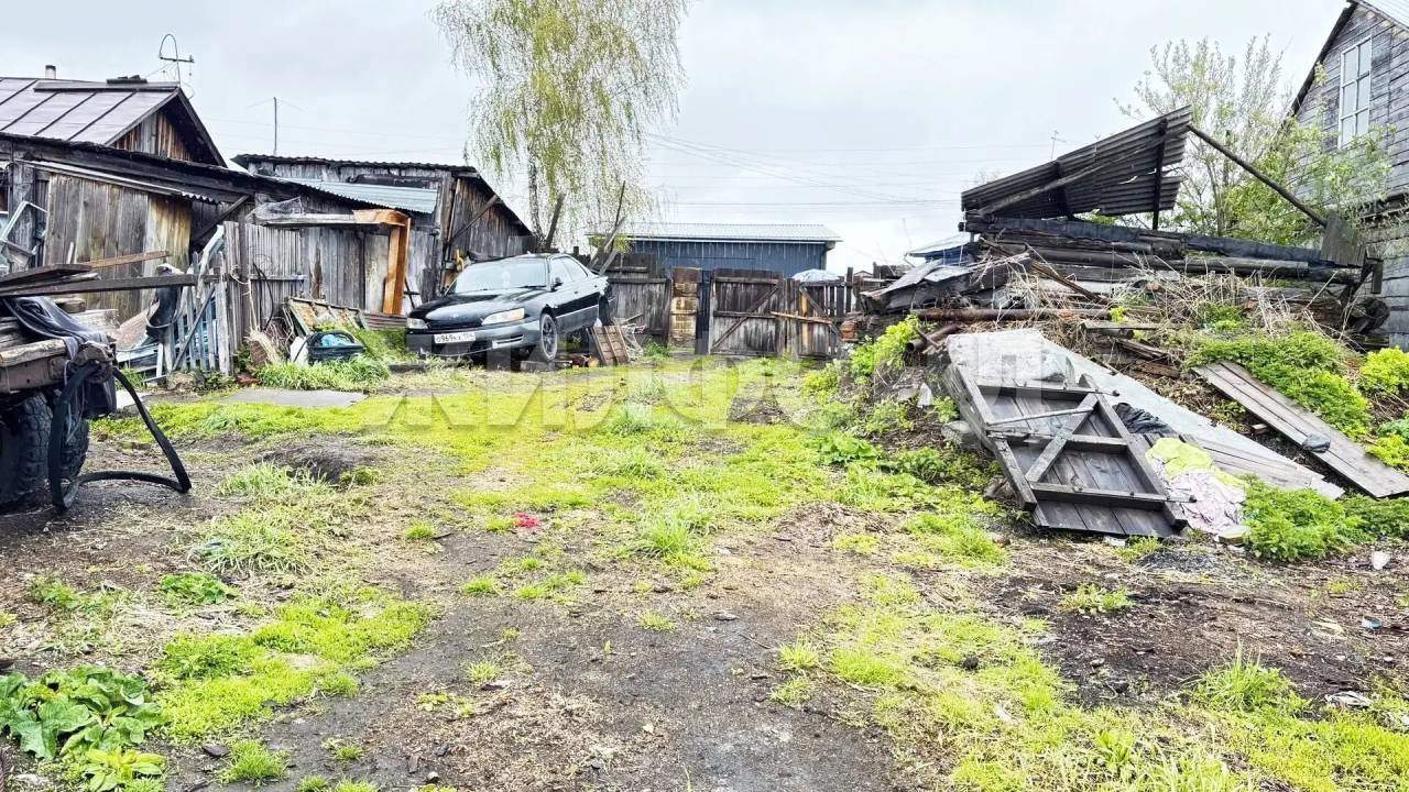 Продам земельный участок 1000 м.кв.