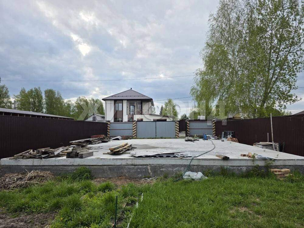 Продам земельный участок 450 м.кв.