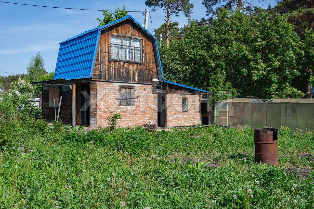Продам земельный участок 530 м.кв.