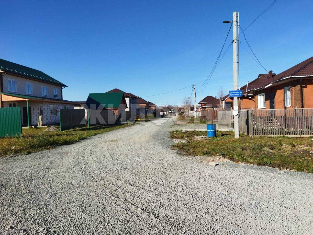 Продам земельный участок 550 м.кв.