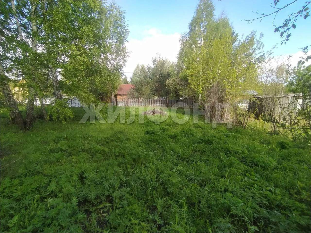 Продам земельный участок 475 м.кв.