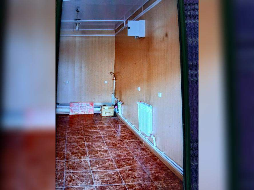 Продам магазин 37.4 м.кв.