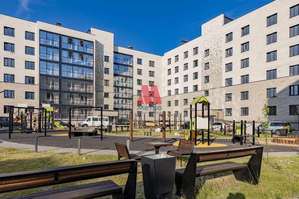 Квартира на продажу в Красном Бору, Васильковая улица, 15