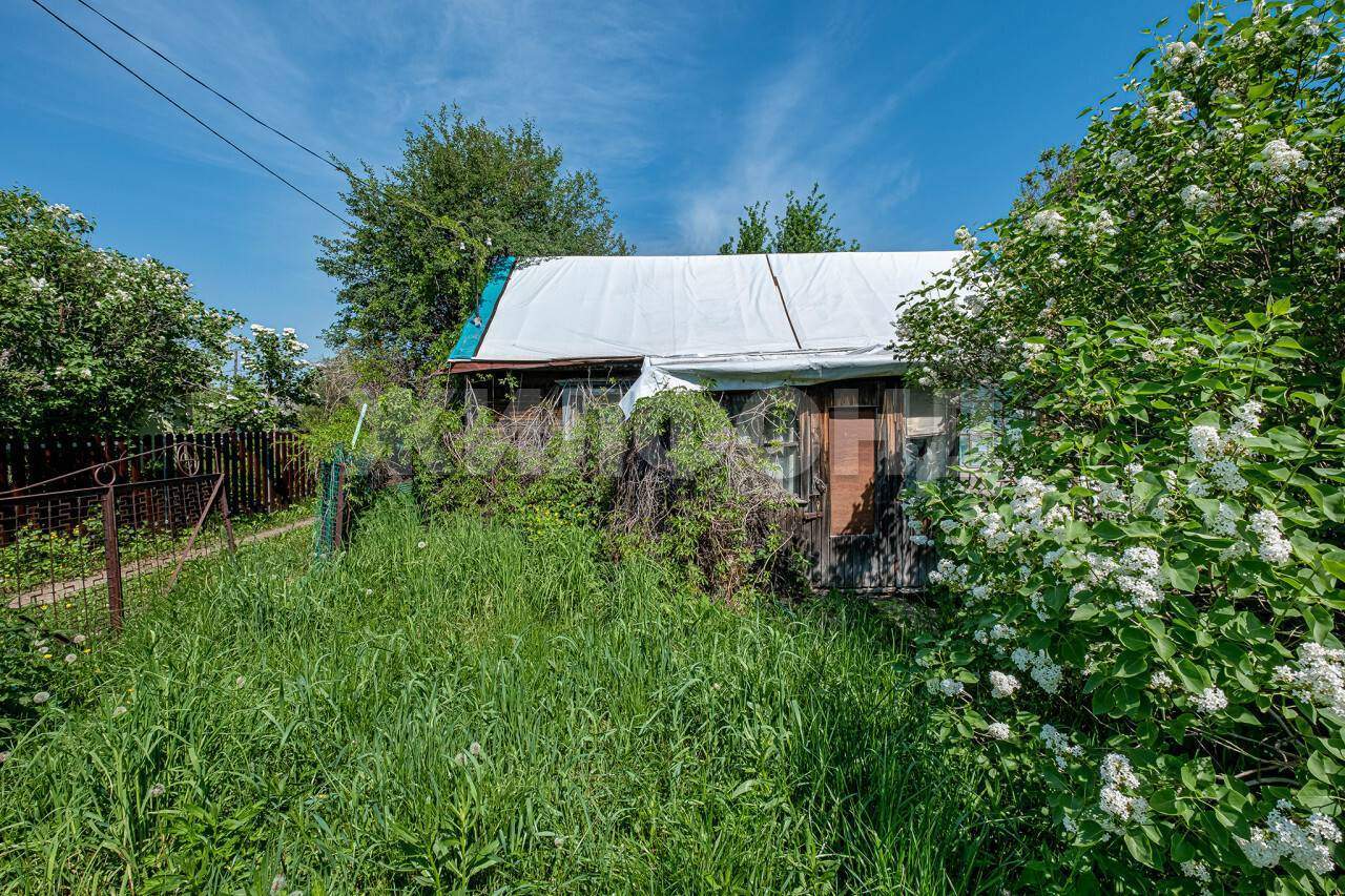 Продам земельный участок 600 м.кв.