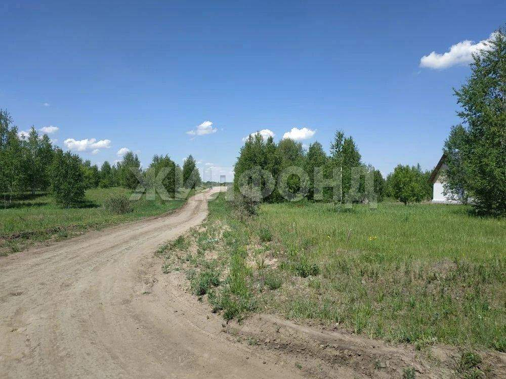 Продам земельный участок 803 м.кв.