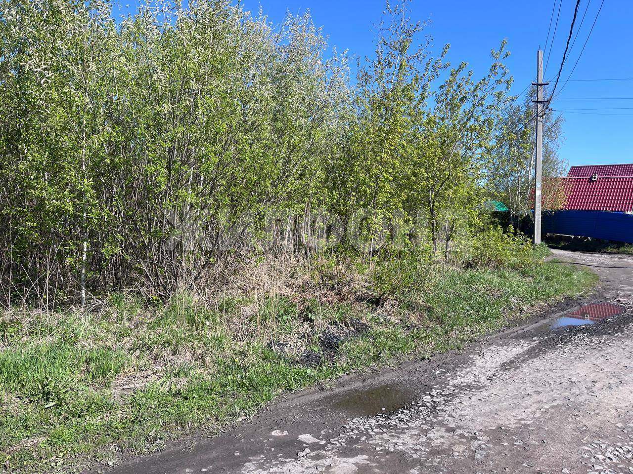 Продам земельный участок 600 м.кв.