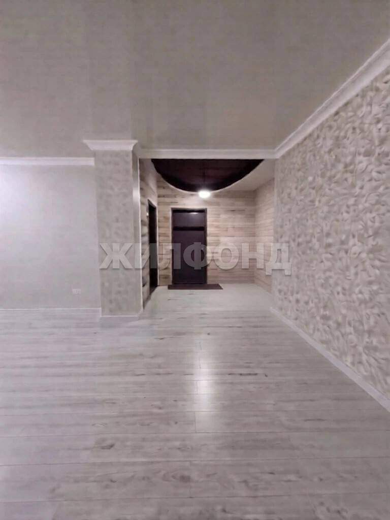 Квартира на продажу в Красноярске, Авиаторов улица, 39 фото №1