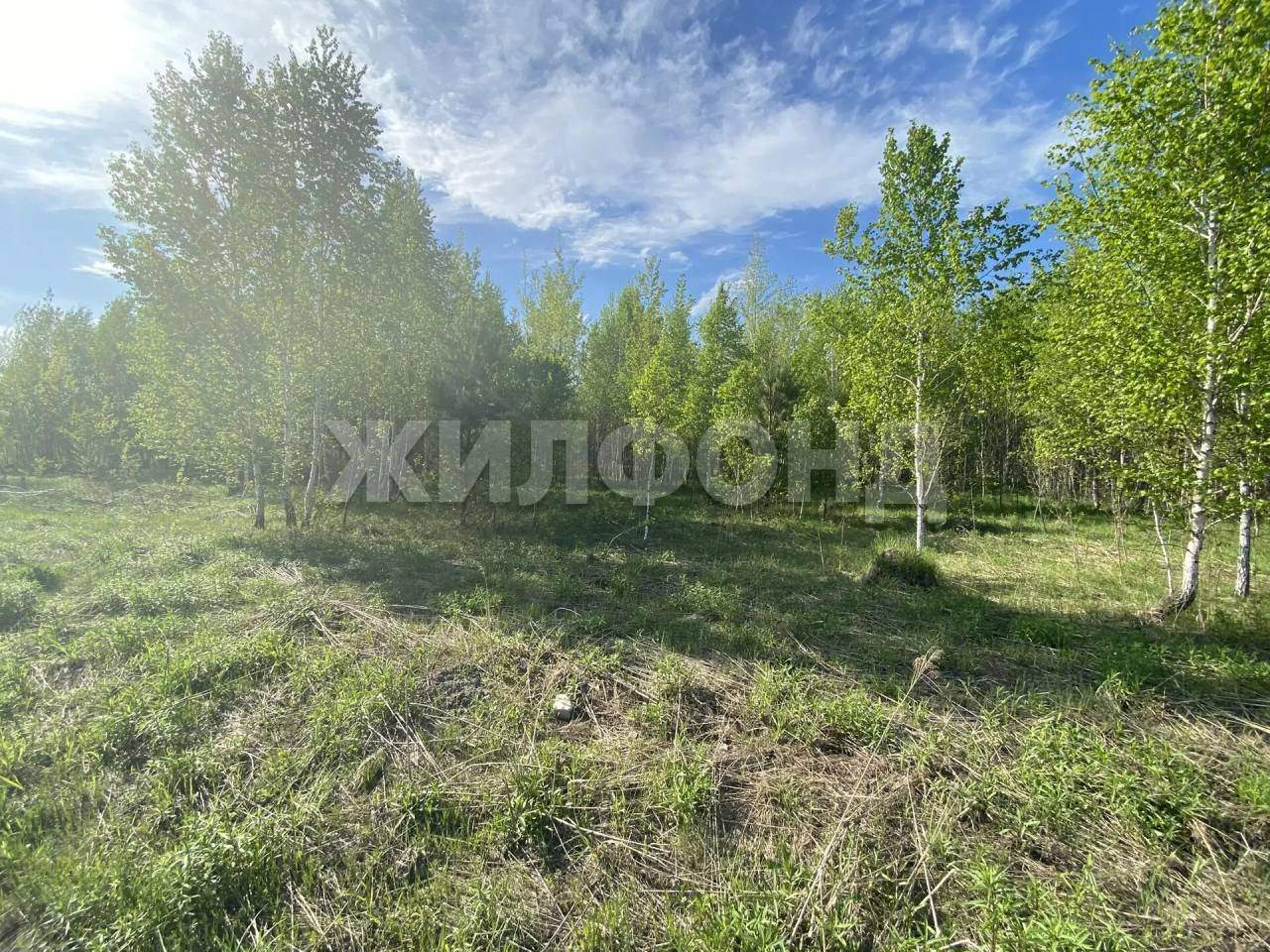 Продам земельный участок 1120 м.кв.
