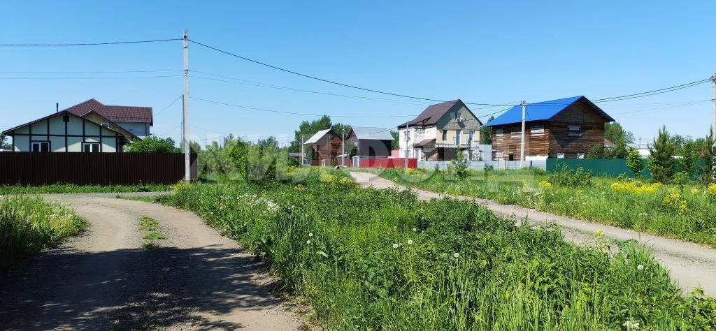 Продам земельный участок 800 м.кв.