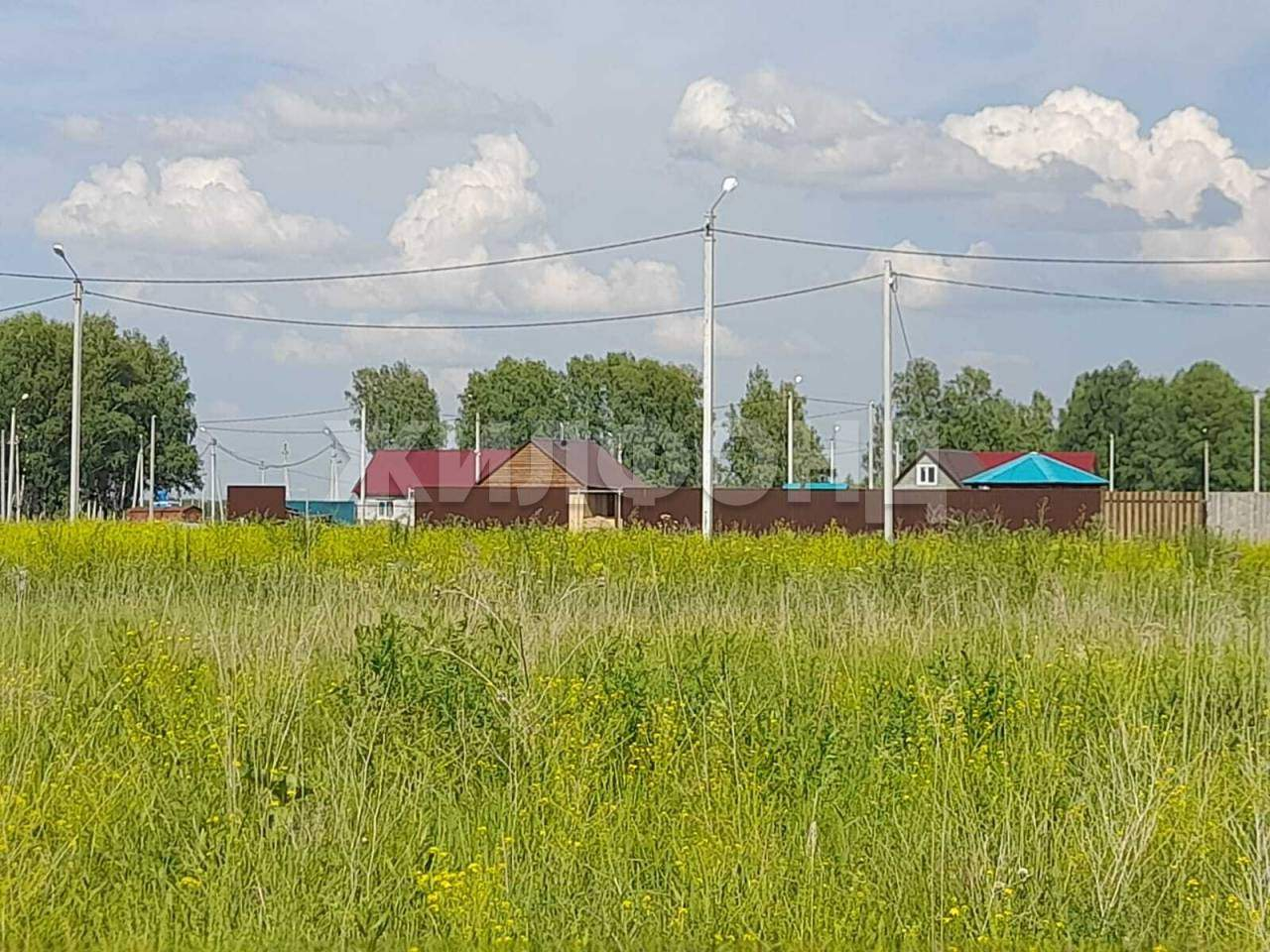 Продам земельный участок 1041 м.кв.