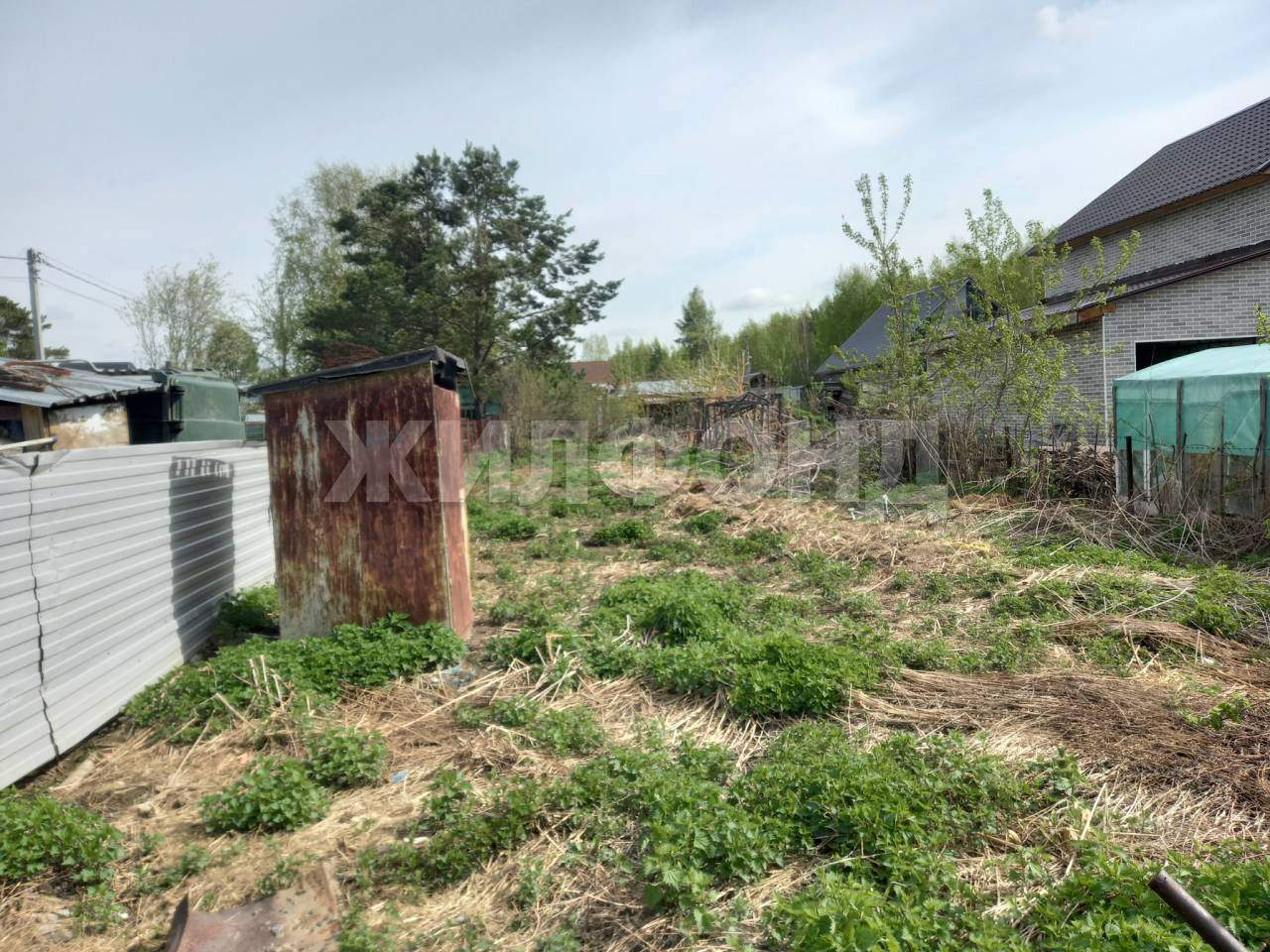 Продам земельный участок 415 м.кв.