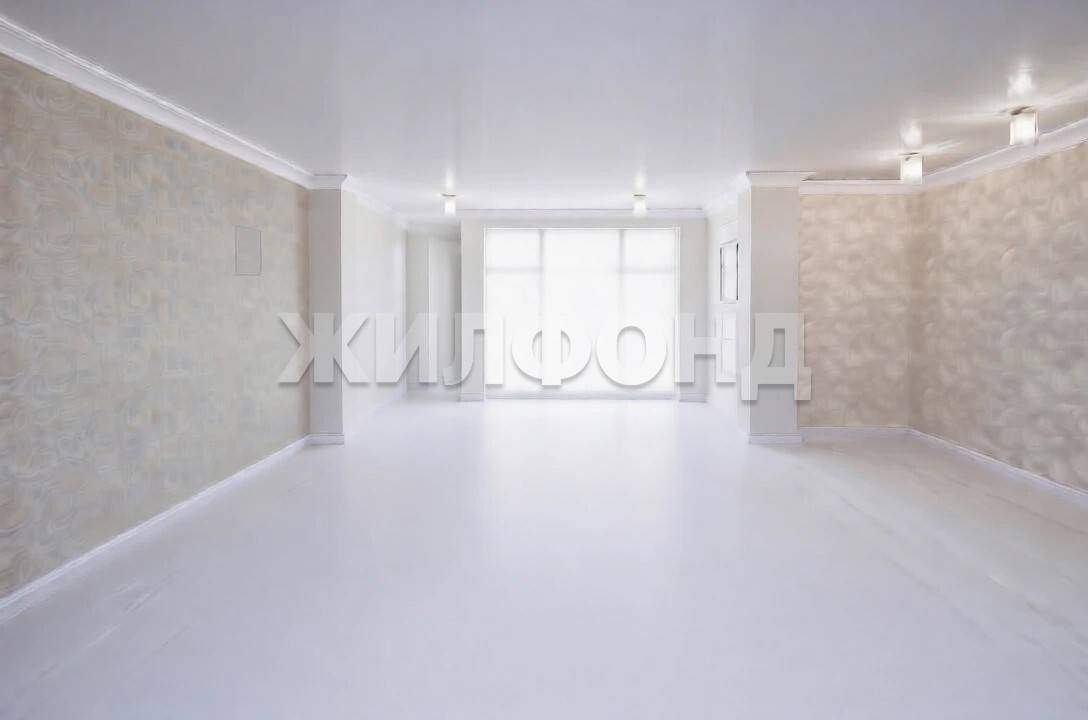 Квартира на продажу в Красноярске, Авиаторов улица, 39 фото №0